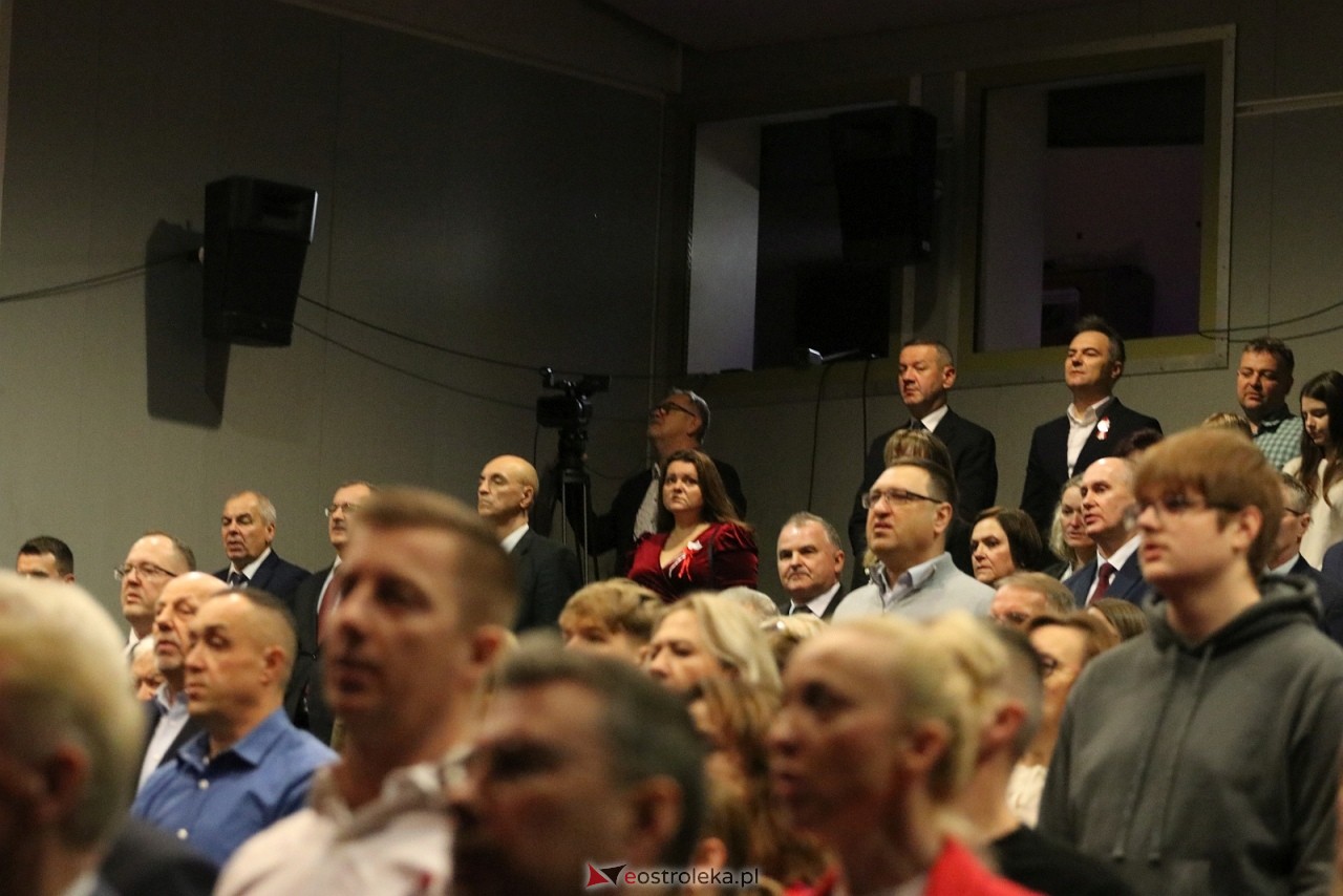 Święto Niepodległości 2025 w Ostrołęce - Sesja rady miasta [11.11.2025] - zdjęcie #47 - eOstroleka.pl