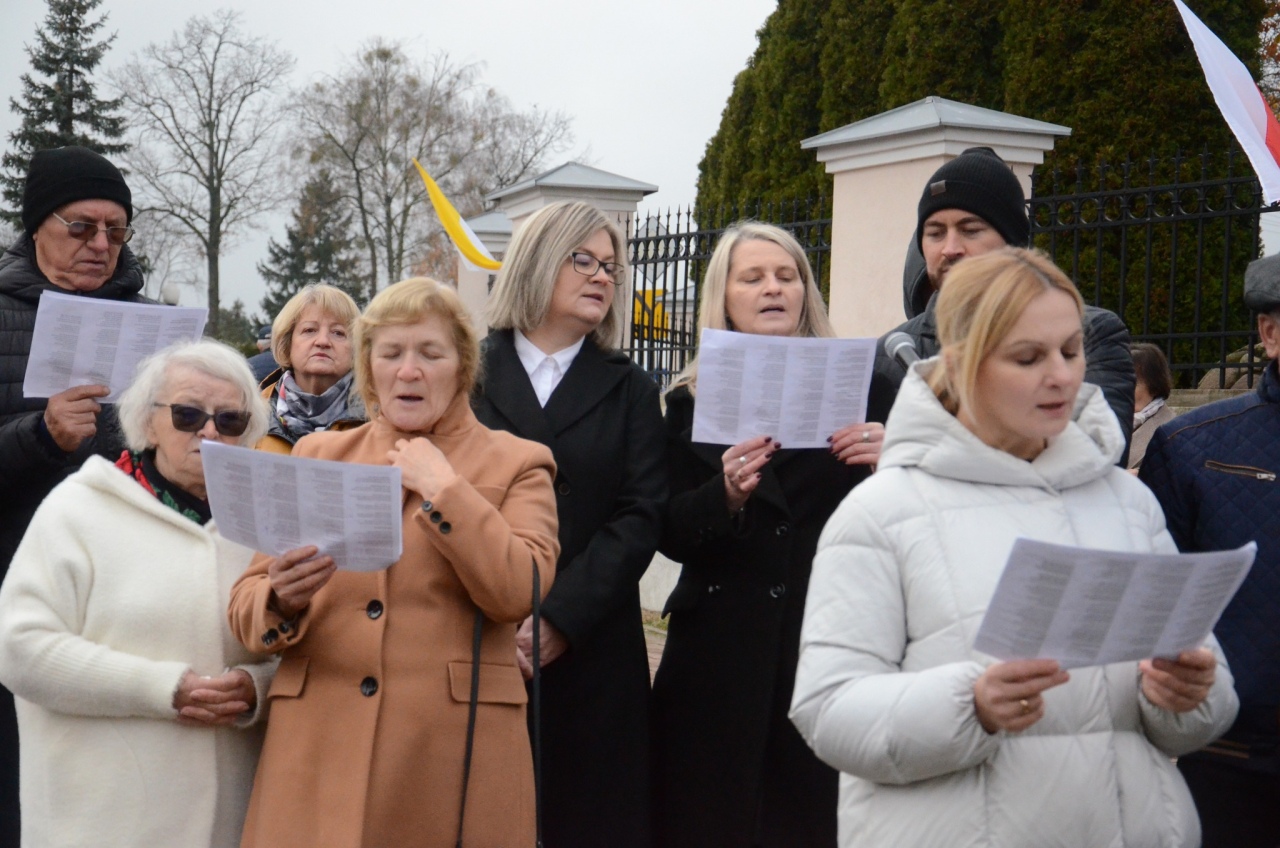 Święto Niepodległości 2025 w Kadzidle - fot. gmina Kadzidło [11.11.2025] - zdjęcie #10 - eOstroleka.pl