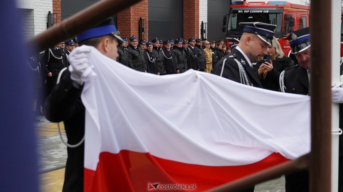 Otwarcie nowej strażnicy OSP Czerwin [11.11.2025] - zdjęcie #74 - eOstroleka.pl