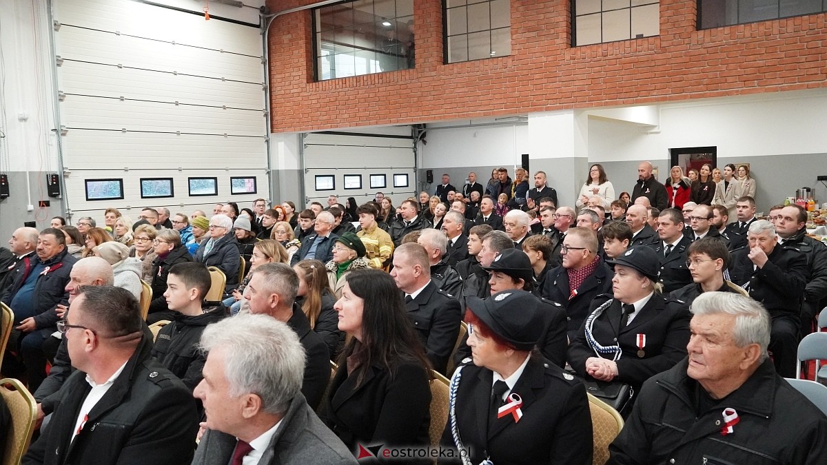 Otwarcie nowej strażnicy OSP Czerwin [11.11.2025] - zdjęcie #22 - eOstroleka.pl