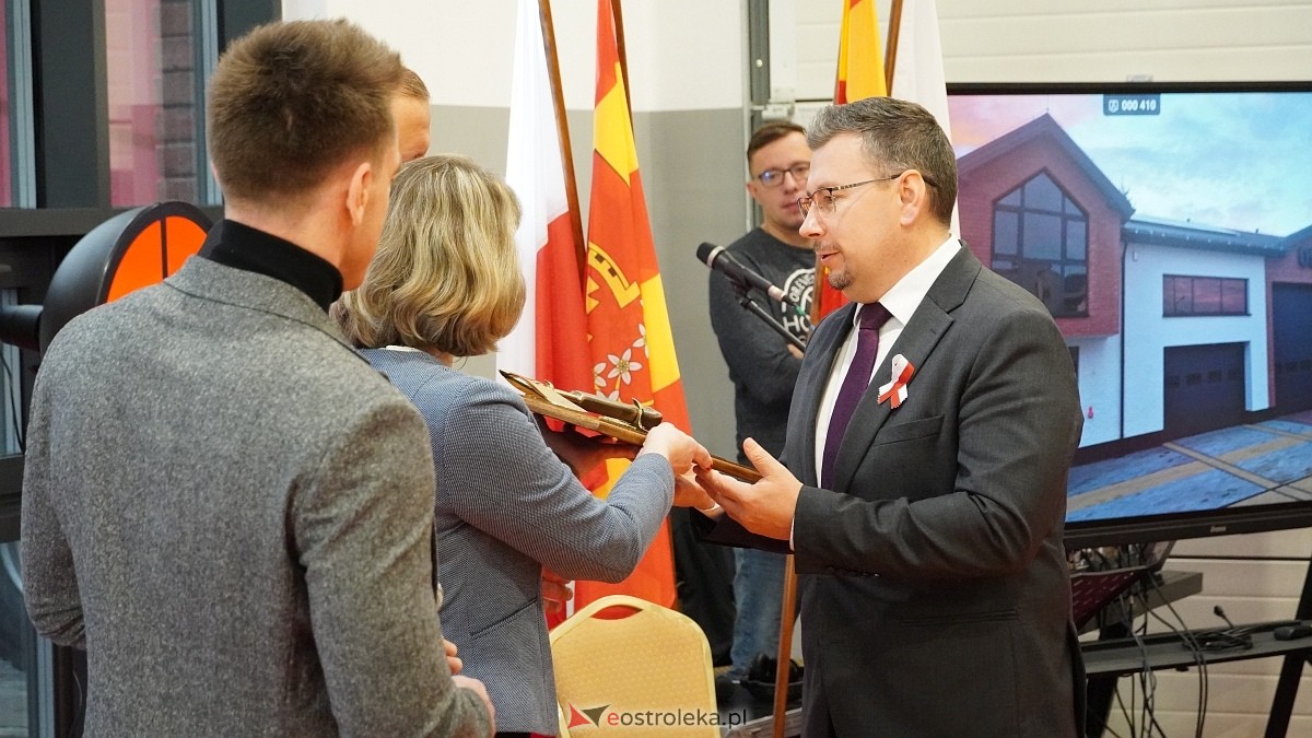 Otwarcie nowej strażnicy OSP Czerwin [11.11.2025] - zdjęcie #14 - eOstroleka.pl