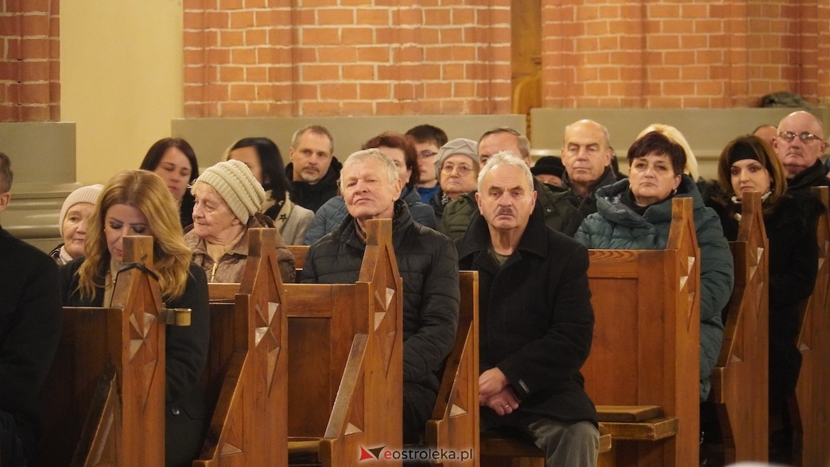 Koncert patriotyczny w Rzekuniu [11.11.2025] - zdjęcie #61 - eOstroleka.pl