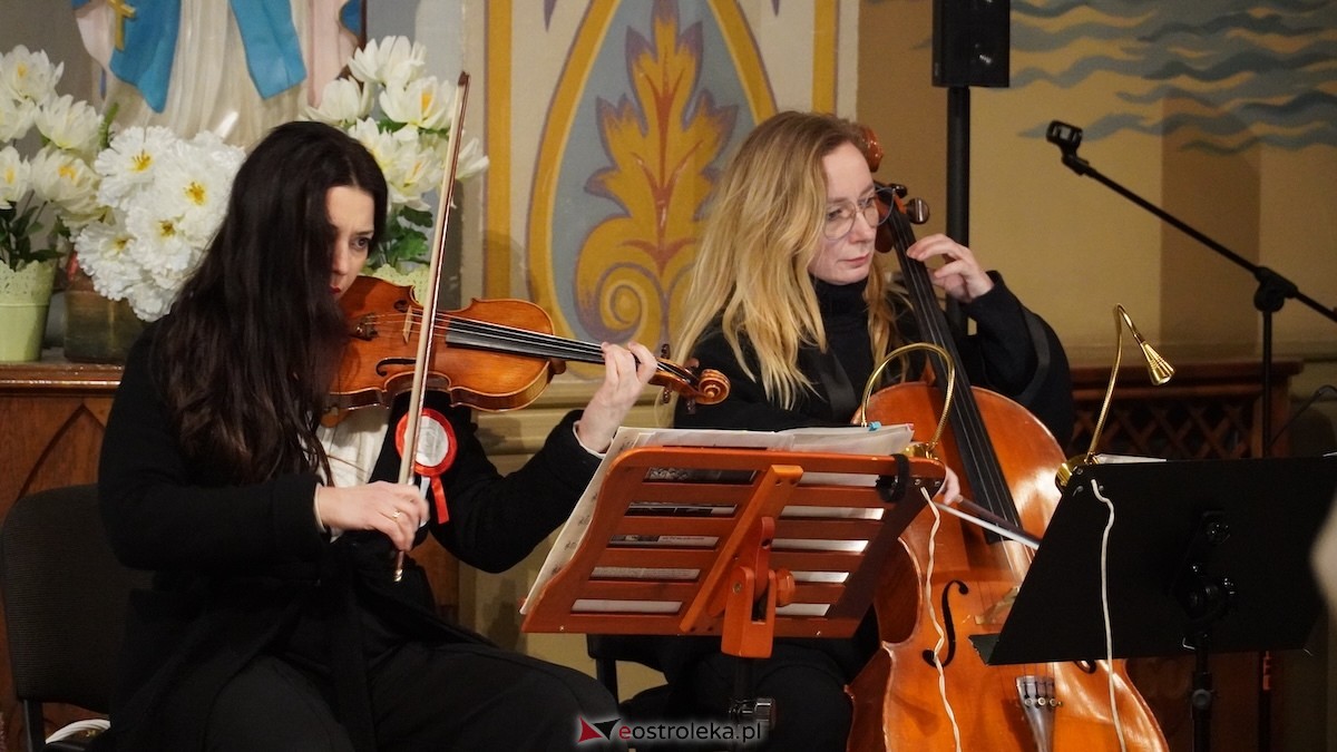 Koncert patriotyczny w Rzekuniu [11.11.2025] - zdjęcie #59 - eOstroleka.pl