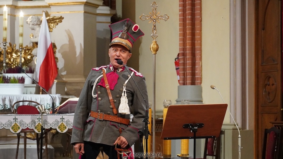 Koncert patriotyczny w Rzekuniu [11.11.2025] - zdjęcie #36 - eOstroleka.pl