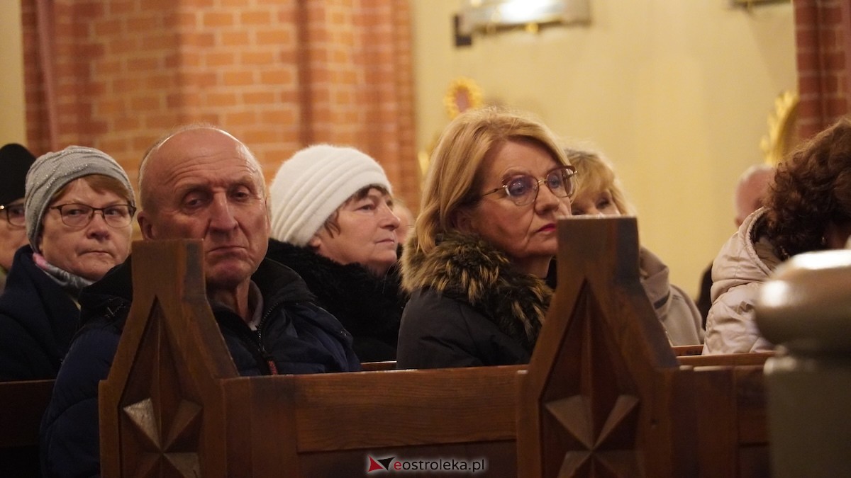 Koncert patriotyczny w Rzekuniu [11.11.2025] - zdjęcie #25 - eOstroleka.pl