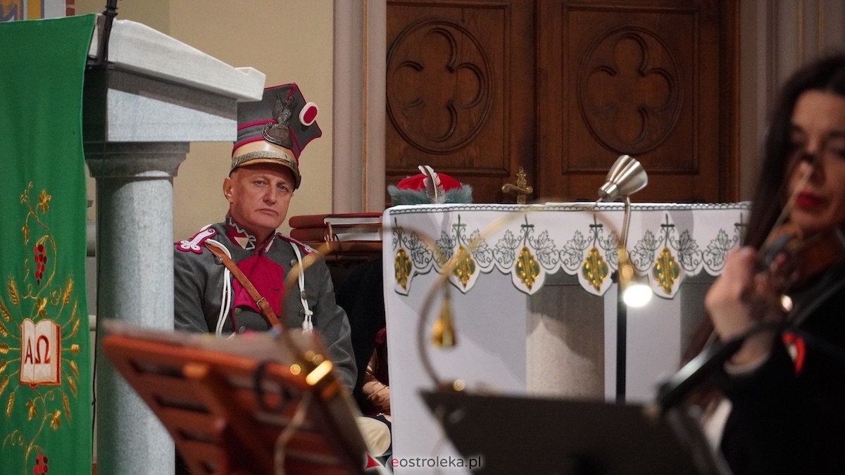 Koncert patriotyczny w Rzekuniu [11.11.2025] - zdjęcie #20 - eOstroleka.pl