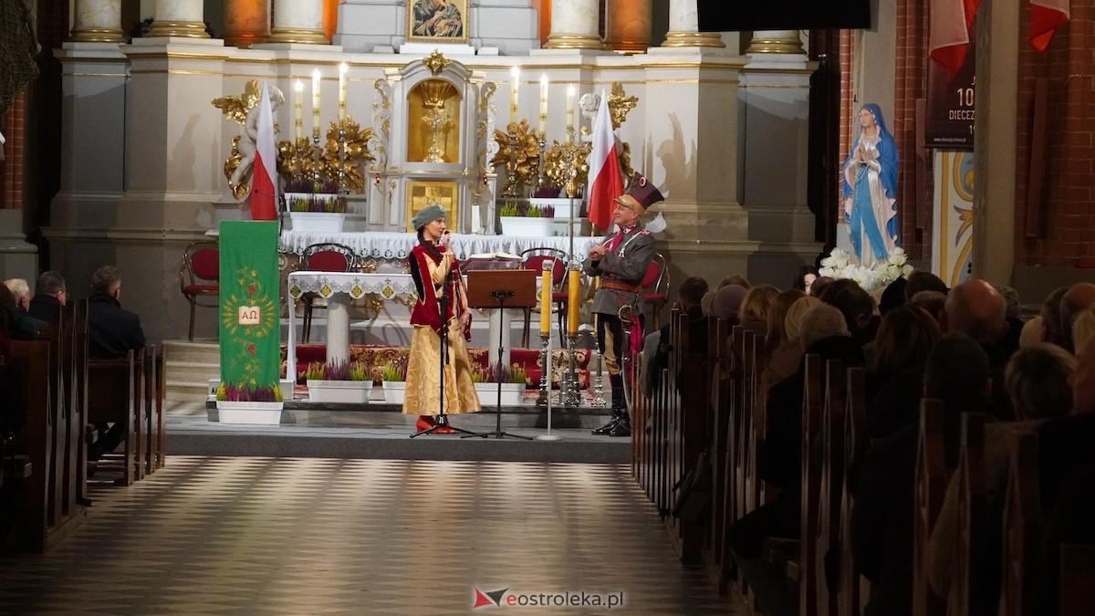 Koncert patriotyczny w Rzekuniu [11.11.2025] - zdjęcie #4 - eOstroleka.pl