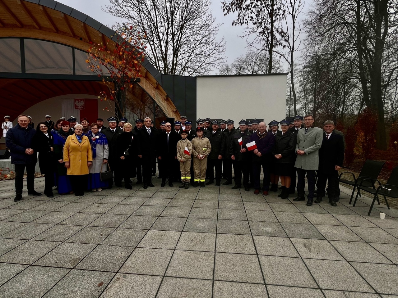 Uroczyste obchody Narodowego Święta Niepodległości w Troszynie [11.11.2025] - zdjęcie #9 - eOstroleka.pl