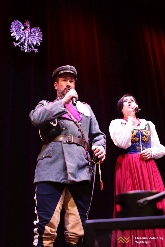 Koncert  „I przyszła wolność” w Muzeum Żołnierzy Wyklętych [11.11.2025] - zdjęcie #11 - eOstroleka.pl