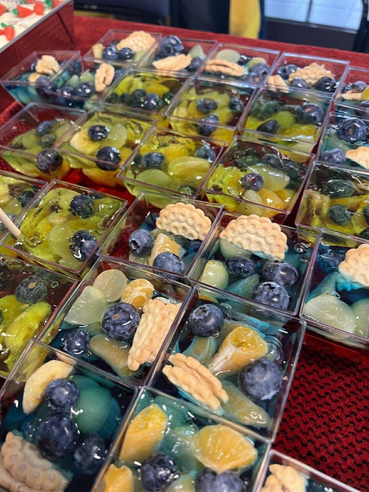 Kiermasz charytatywny w SP 10 w Ostrołęce [5.11.2025] - zdjęcie #36 - eOstroleka.pl