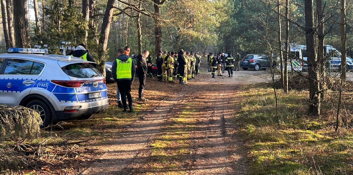 Akcja poszukiwawcza za zaginionym Waldemarem Wojtkowskim [13.11.2025] - zdjęcie #4 - eOstroleka.pl