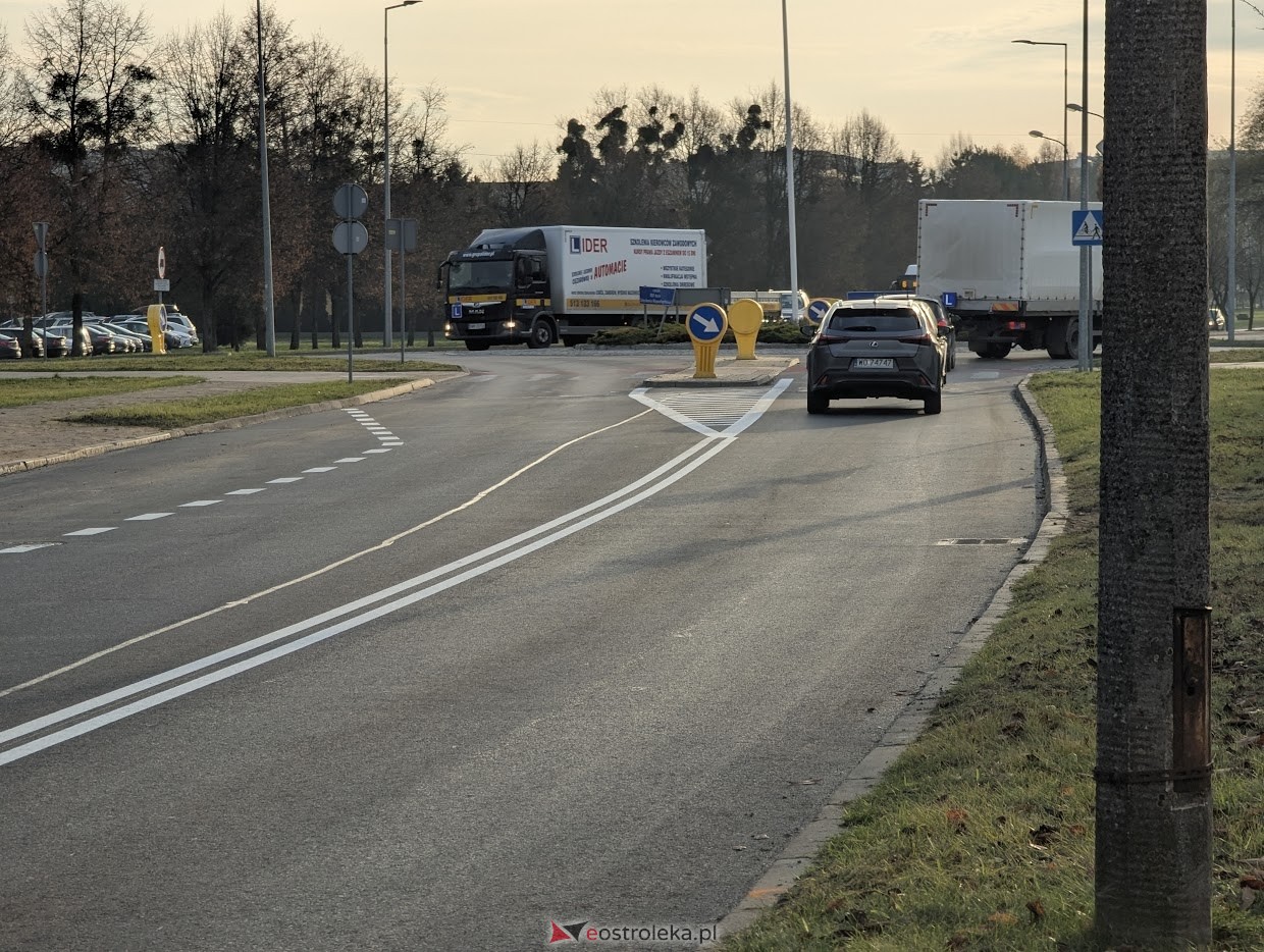 Aleja Jana Pawła II po remoncie [14.11.2025] - zdjęcie #17 - eOstroleka.pl