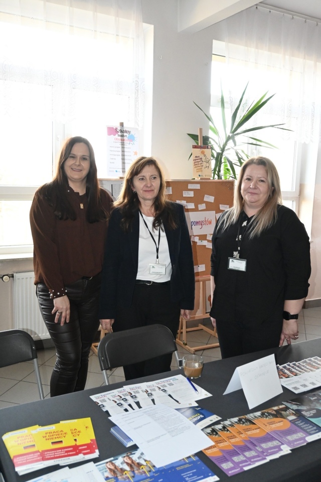 Dzień Aktywności Zawodowej w Zespole Szkół Zawodowych Nr 2 w Ostrołęce [13.11.2025]] - zdjęcie #18 - eOstroleka.pl