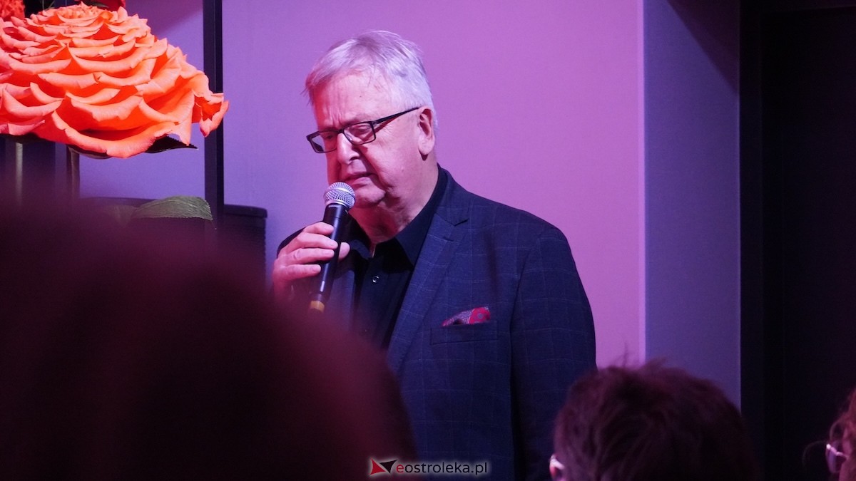 Wieczór słowno-muzyczny Dla Niepodległej w Kadzidle [14.11.2025] - zdjęcie #18 - eOstroleka.pl