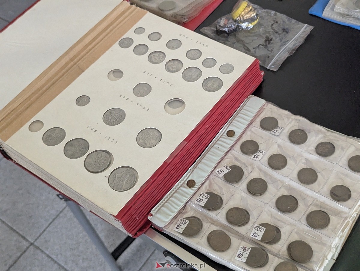 Giełda kolekcjonerska [16.11.2025] - zdjęcie #16 - eOstroleka.pl