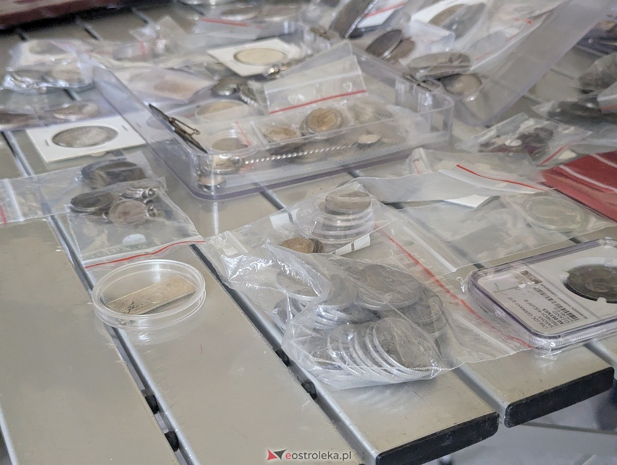 Giełda kolekcjonerska [16.11.2025] - zdjęcie #14 - eOstroleka.pl