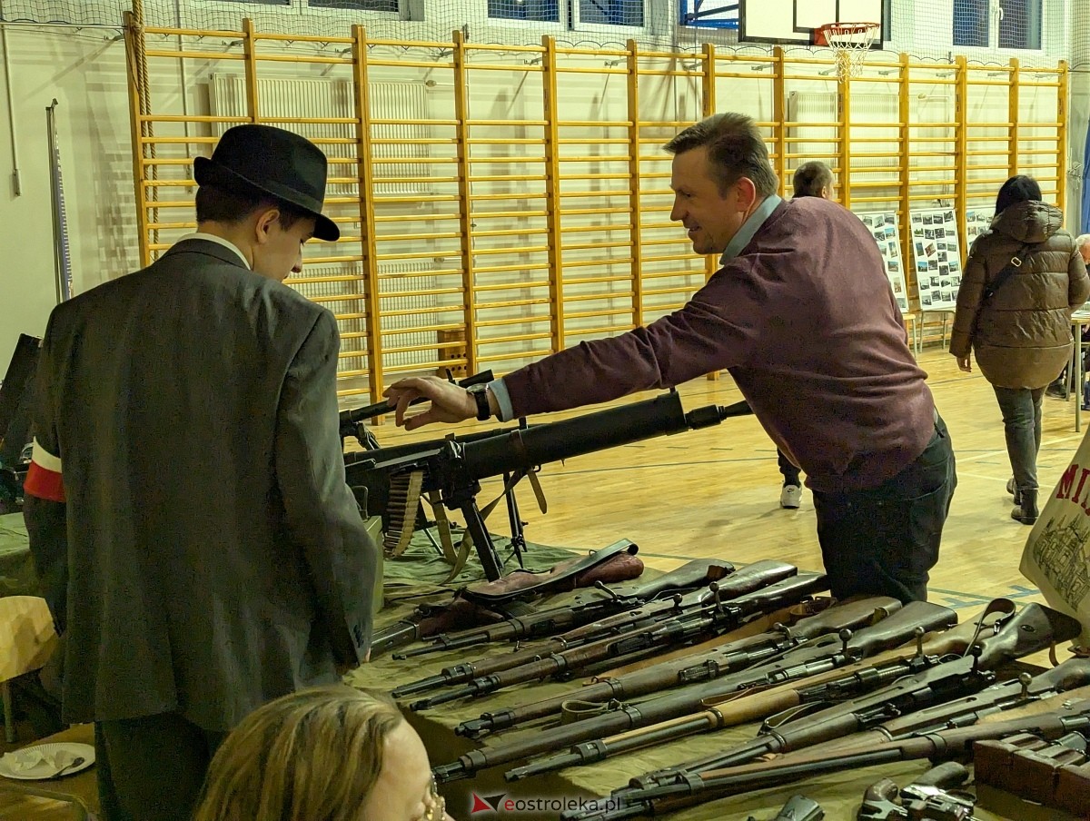 Piknik Patriotyczny w Olszewie-Borkach [16.11.2025] - zdjęcie #64 - eOstroleka.pl