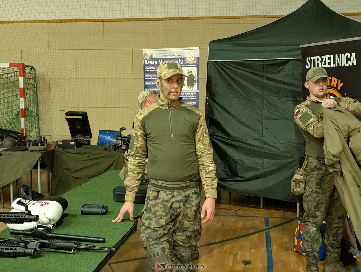 Piknik Patriotyczny w Olszewie-Borkach [16.11.2025] - zdjęcie #40 - eOstroleka.pl