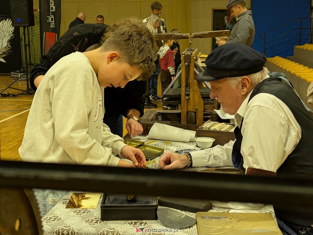 Piknik Patriotyczny w Olszewie-Borkach [16.11.2025] - zdjęcie #30 - eOstroleka.pl