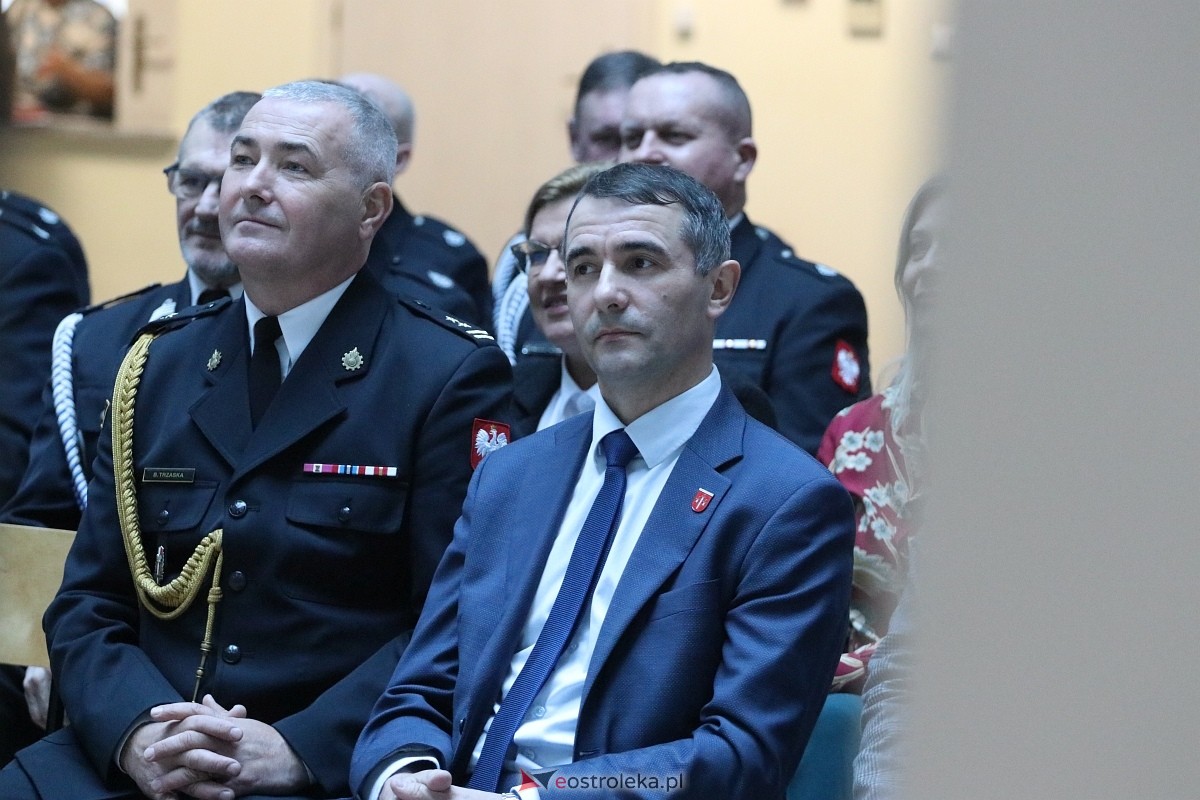 Wręczenie promes dla jednostek OSP [17.11.2025] - zdjęcie #96 - eOstroleka.pl