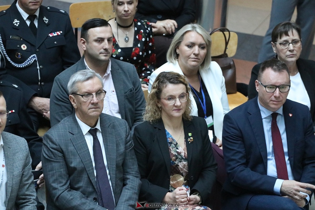 Wręczenie promes dla jednostek OSP [17.11.2025] - zdjęcie #83 - eOstroleka.pl