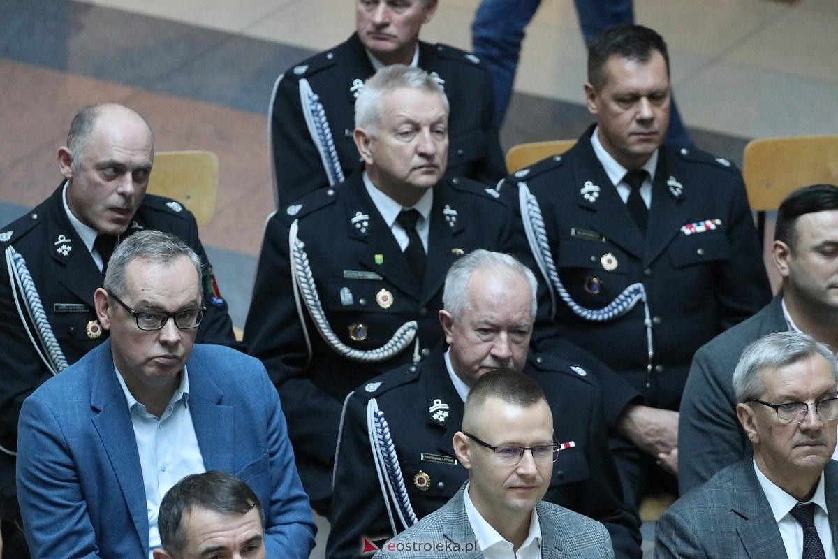 Wręczenie promes dla jednostek OSP [17.11.2025] - zdjęcie #81 - eOstroleka.pl