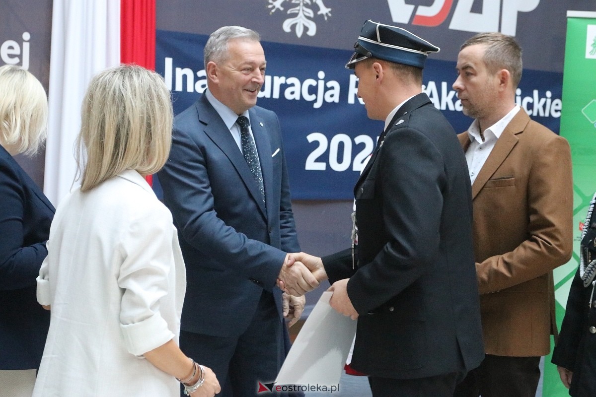 Wręczenie promes dla jednostek OSP [17.11.2025] - zdjęcie #56 - eOstroleka.pl