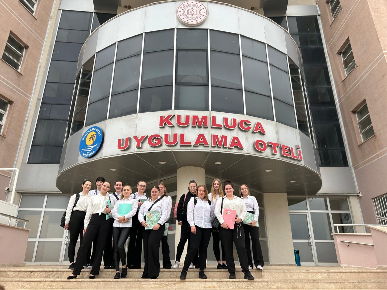 Podsumowanie zagranicznych praktyk zawodowych uczniów ZSZ nr 4 w ramach przedsięwzięcia „Międzynarodowe mobilności uczniów ZSZ nr 4”, Nr projektu: 2024-1-PL01-KA122-VET-000223971  - zdjęcie #11 - eOstroleka.pl