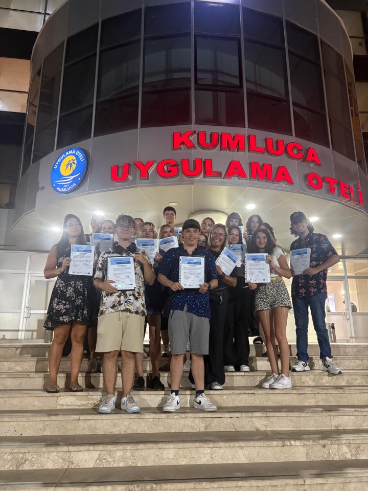 Podsumowanie zagranicznych praktyk zawodowych uczniów ZSZ nr 4 w ramach przedsięwzięcia „Międzynarodowe mobilności uczniów ZSZ nr 4”, Nr projektu: 2024-1-PL01-KA122-VET-000223971  - zdjęcie #2 - eOstroleka.pl