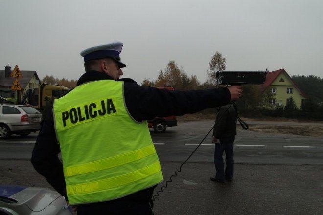 Policyjna akcja Pocztówka z drogi rozpoczęta [31.X.2011] - zdjęcie #19 - eOstroleka.pl