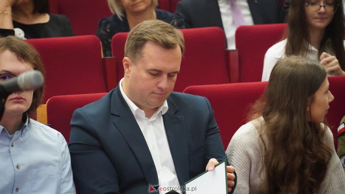 Tradycja trwa! V Narwiańskie Zaduszki Literackie upamiętniły Edwarda Kupiszewskiego [18.11.2025] - zdjęcie #73 - eOstroleka.pl