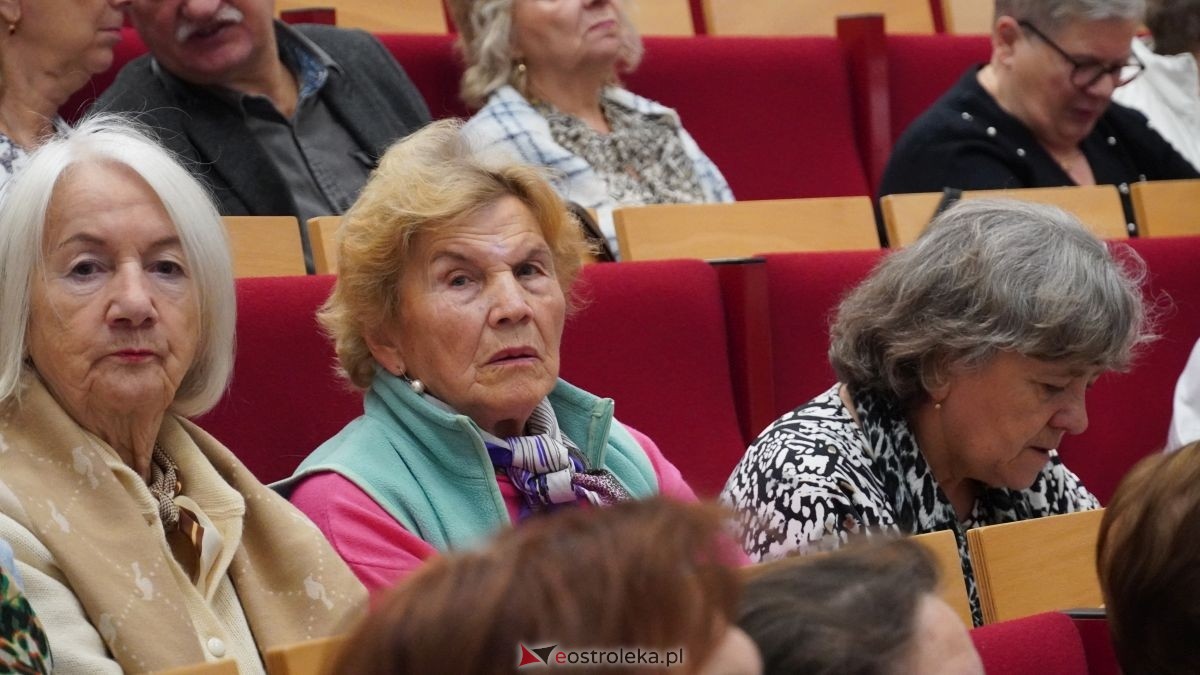 Tradycja trwa! V Narwiańskie Zaduszki Literackie upamiętniły Edwarda Kupiszewskiego [18.11.2025] - zdjęcie #64 - eOstroleka.pl