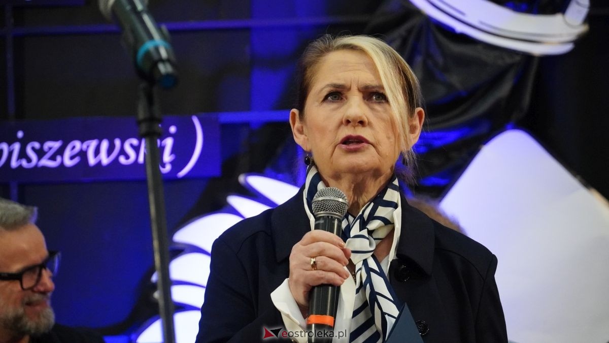 Tradycja trwa! V Narwiańskie Zaduszki Literackie upamiętniły Edwarda Kupiszewskiego [18.11.2025] - zdjęcie #43 - eOstroleka.pl