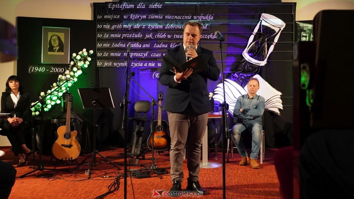 Tradycja trwa! V Narwiańskie Zaduszki Literackie upamiętniły Edwarda Kupiszewskiego [18.11.2025] - zdjęcie #33 - eOstroleka.pl