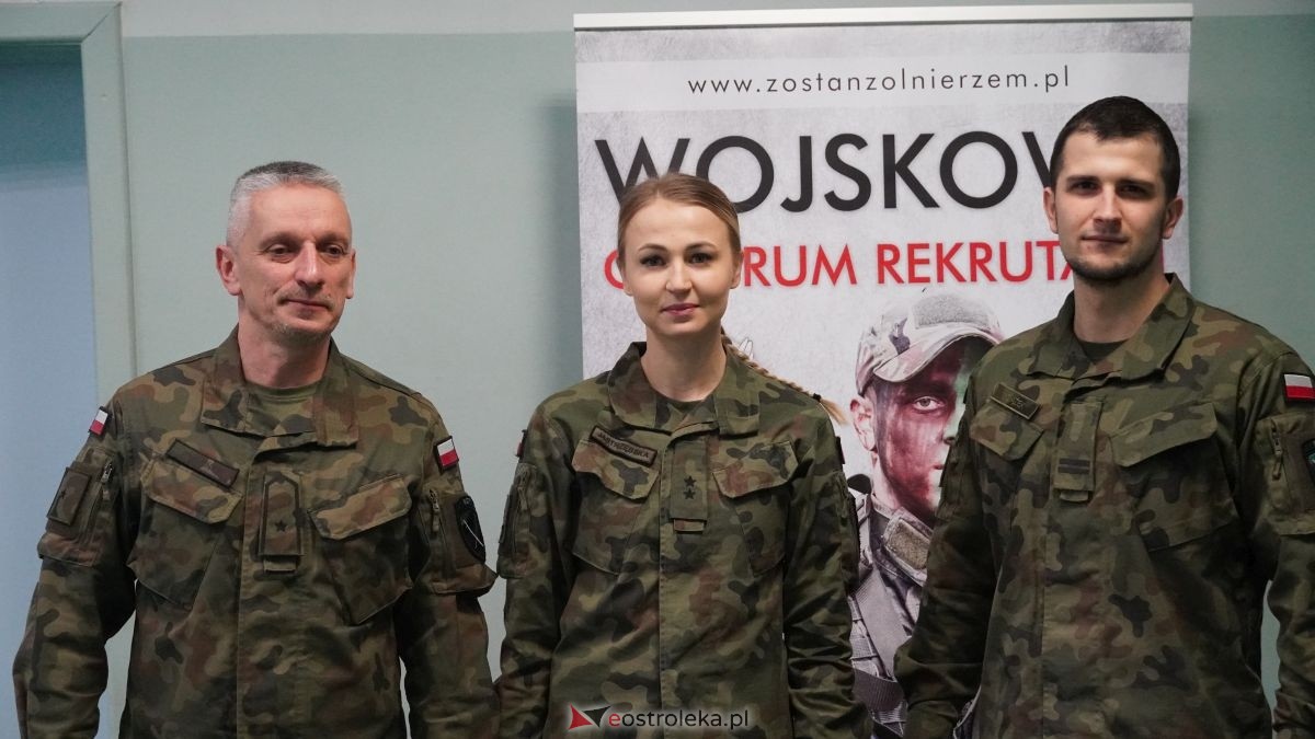 Dzień aktywności zawodowej w ZSZ nr 1 w Ostrołęce. Uczniowie na start! [19.11.2025] - zdjęcie #88 - eOstroleka.pl