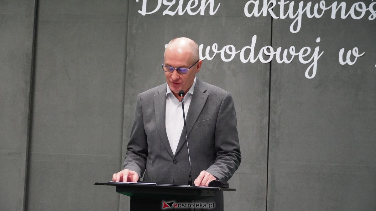 Dzień aktywności zawodowej w ZSZ nr 1 w Ostrołęce. Uczniowie na start! [19.11.2025] - zdjęcie #78 - eOstroleka.pl