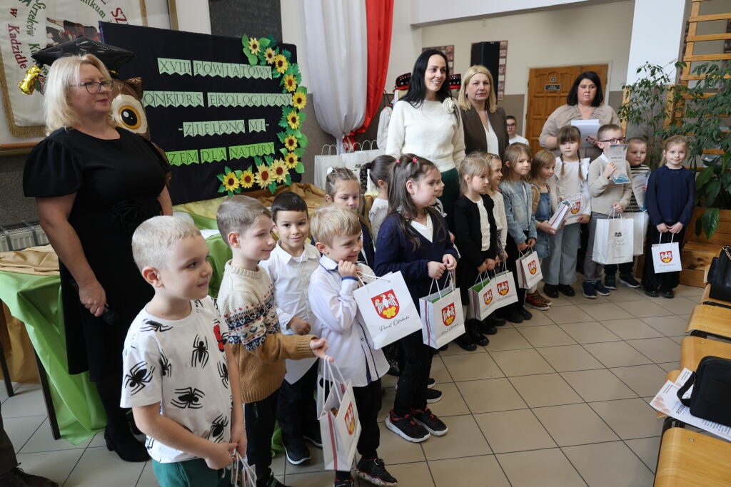 Finał XVIII edycji Powiatowego Konkursu Ekologicznego „Zielono Mi” [18.11.2025] - zdjęcie #9 - eOstroleka.pl