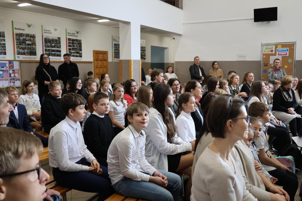 Finał XVIII edycji Powiatowego Konkursu Ekologicznego „Zielono Mi” [18.11.2025] - zdjęcie #8 - eOstroleka.pl