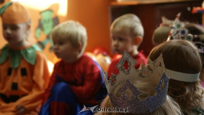 Halloween w punkcie przedszkolnym Kangurek  - zdjęcie #1 - eOstroleka.pl