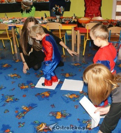 Halloween w punkcie przedszkolnym Kangurek  - zdjęcie #33 - eOstroleka.pl