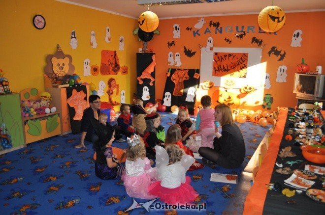 Halloween w punkcie przedszkolnym Kangurek  - zdjęcie #33 - eOstroleka.pl