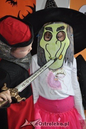Halloween w punkcie przedszkolnym Kangurek  - zdjęcie #55 - eOstroleka.pl