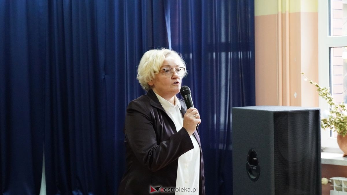 Dzień pracownika socjalnego w Ostrołęckim DPS [21.11.2025] - zdjęcie #88 - eOstroleka.pl