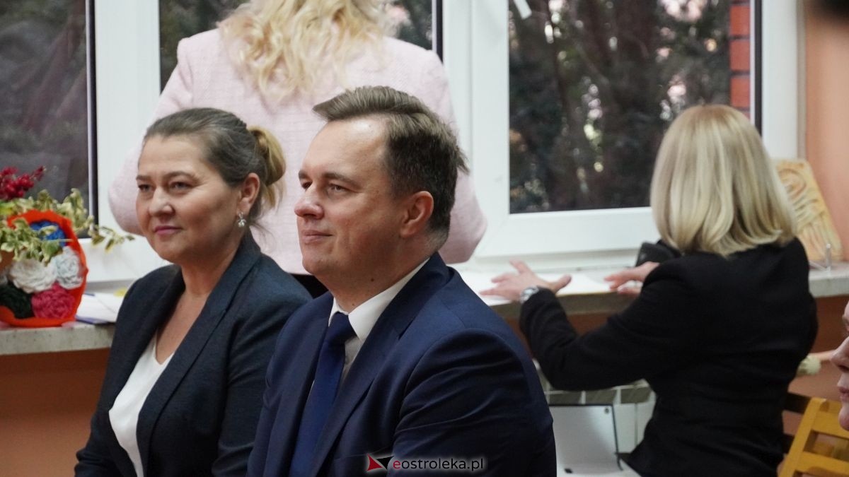 Dzień pracownika socjalnego w Ostrołęckim DPS [21.11.2025] - zdjęcie #86 - eOstroleka.pl