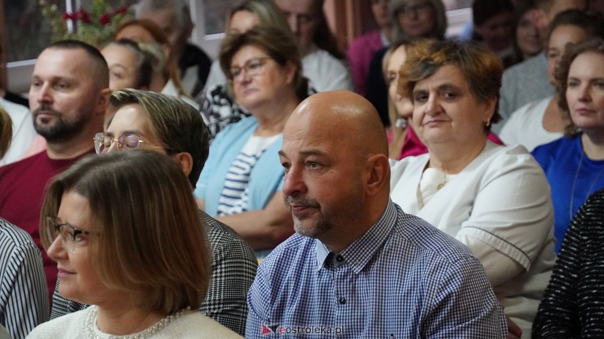 Dzień pracownika socjalnego w Ostrołęckim DPS [21.11.2025] - zdjęcie #83 - eOstroleka.pl