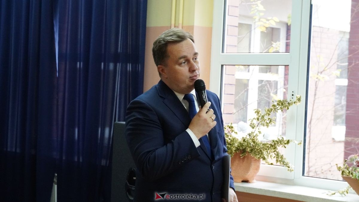 Dzień pracownika socjalnego w Ostrołęckim DPS [21.11.2025] - zdjęcie #76 - eOstroleka.pl