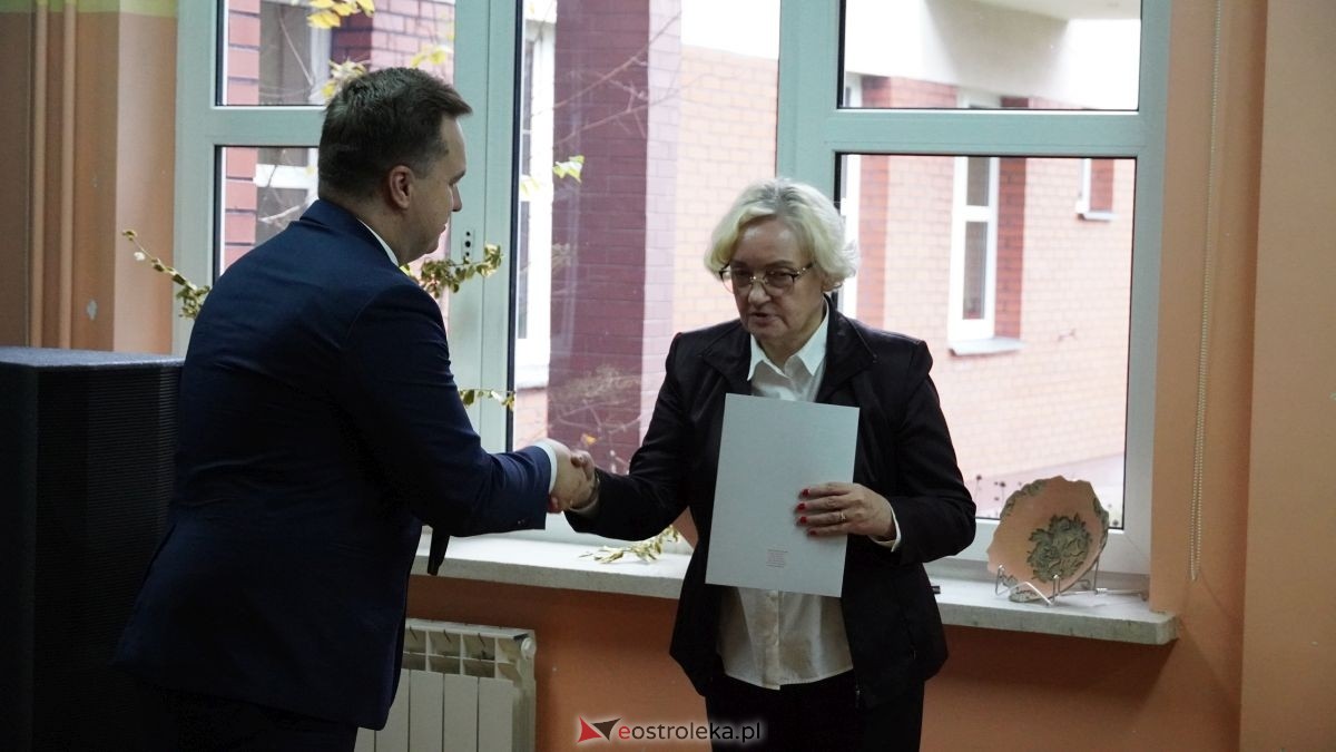 Dzień pracownika socjalnego w Ostrołęckim DPS [21.11.2025] - zdjęcie #68 - eOstroleka.pl