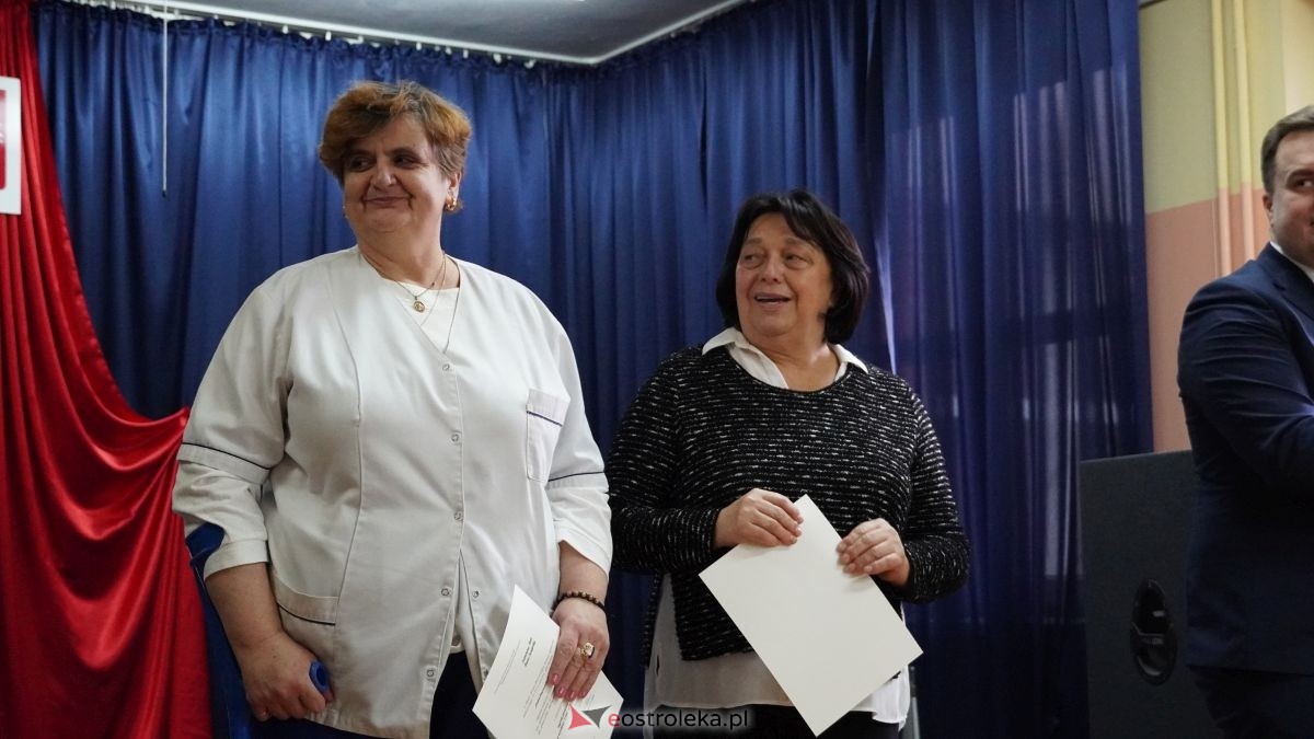 Dzień pracownika socjalnego w Ostrołęckim DPS [21.11.2025] - zdjęcie #61 - eOstroleka.pl