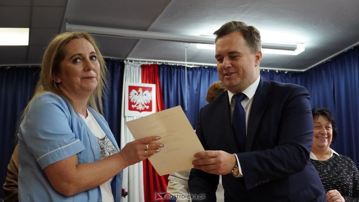 Dzień pracownika socjalnego w Ostrołęckim DPS [21.11.2025] - zdjęcie #53 - eOstroleka.pl