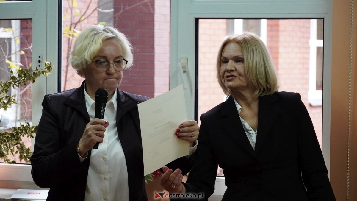 Dzień pracownika socjalnego w Ostrołęckim DPS [21.11.2025] - zdjęcie #40 - eOstroleka.pl